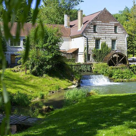 Moulin De Mombreux Hotel Lumbres Exterior foto
