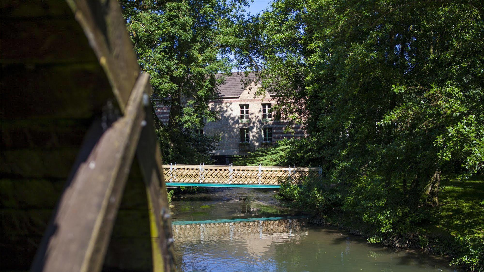 Moulin De Mombreux Hotel Lumbres Exterior foto