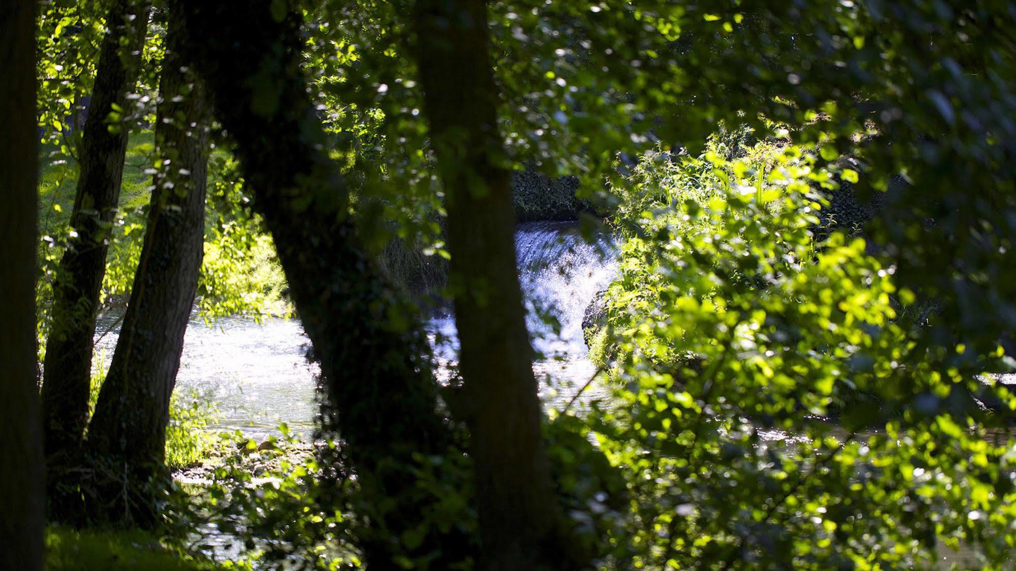Moulin De Mombreux Hotel Lumbres Exterior foto